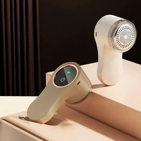 Aparat de curatat scame, cu afisaj digital